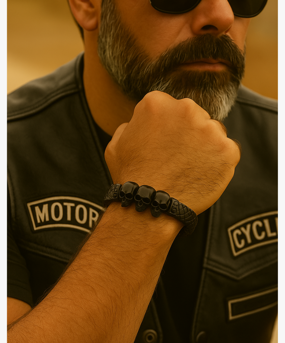 Skullgrip Leather Bracelet